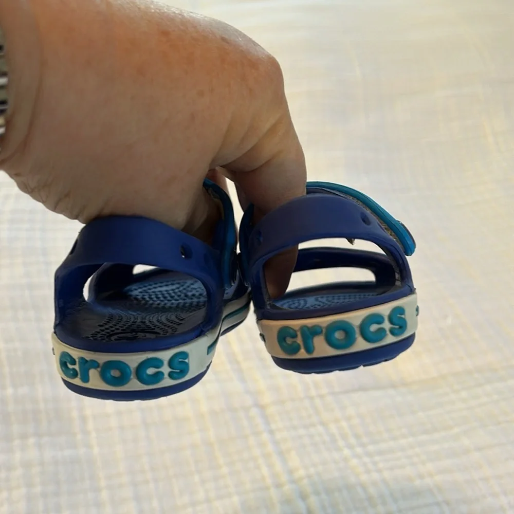 CROCS this like